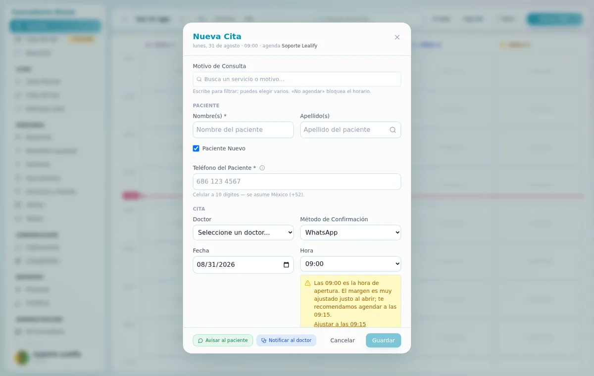 Formulario Nueva Cita de Lealify Dental con la casilla Paciente Nuevo marcada, campos de nombre y teléfono, motivo, doctor, sillón, fecha, hora y duración