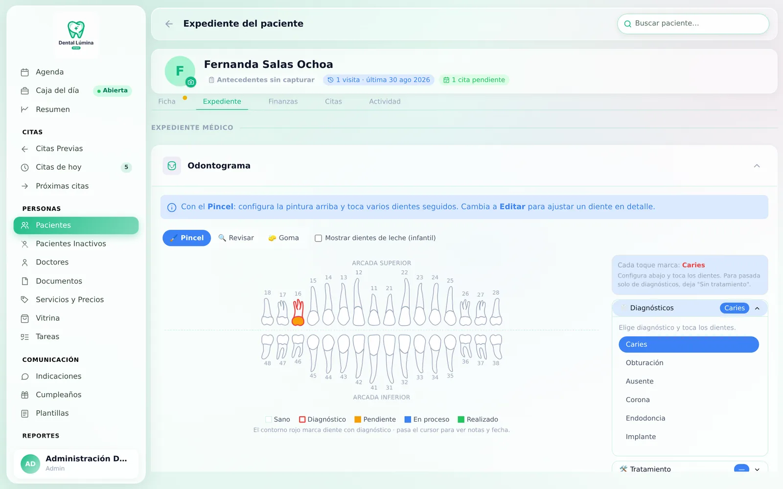 Expediente clínico dental con odontograma digital y diagnósticos por diente